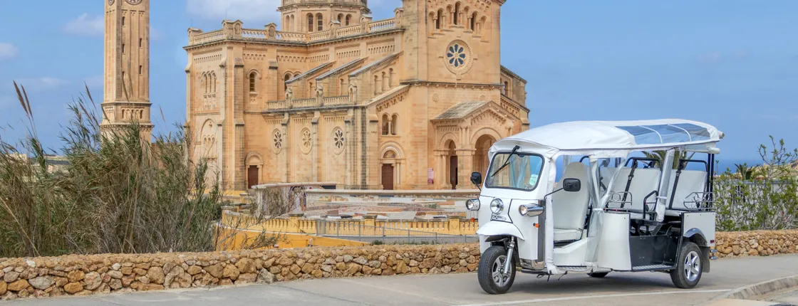 Small Group Tour of Gozo in a Tuk-Tuk