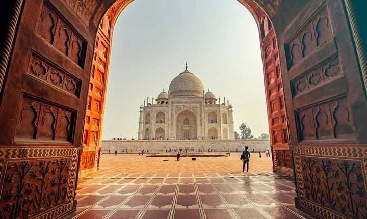 6 Day Golden Triangle Tour(Delhi Agra Jaipur Tour)