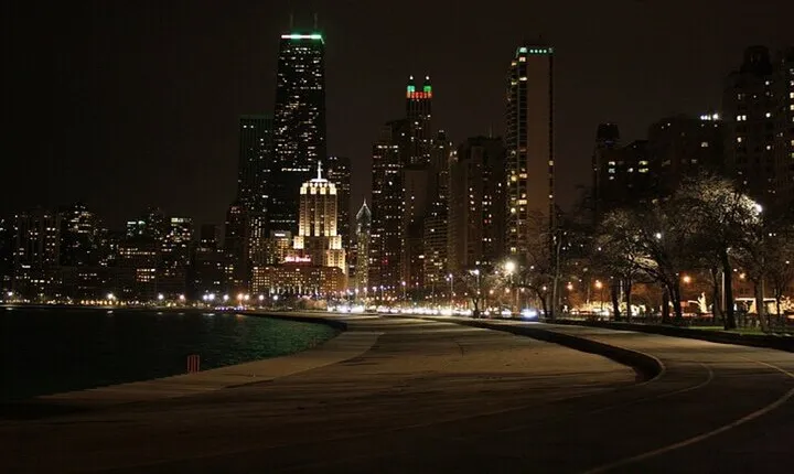 Lincoln Park Spirits Ghost Private Walking Tour