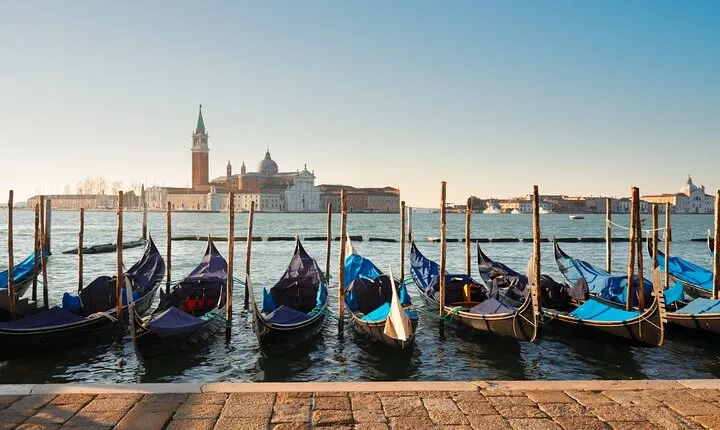 Venice Early Morning Guided Tour to Escape the Crowds