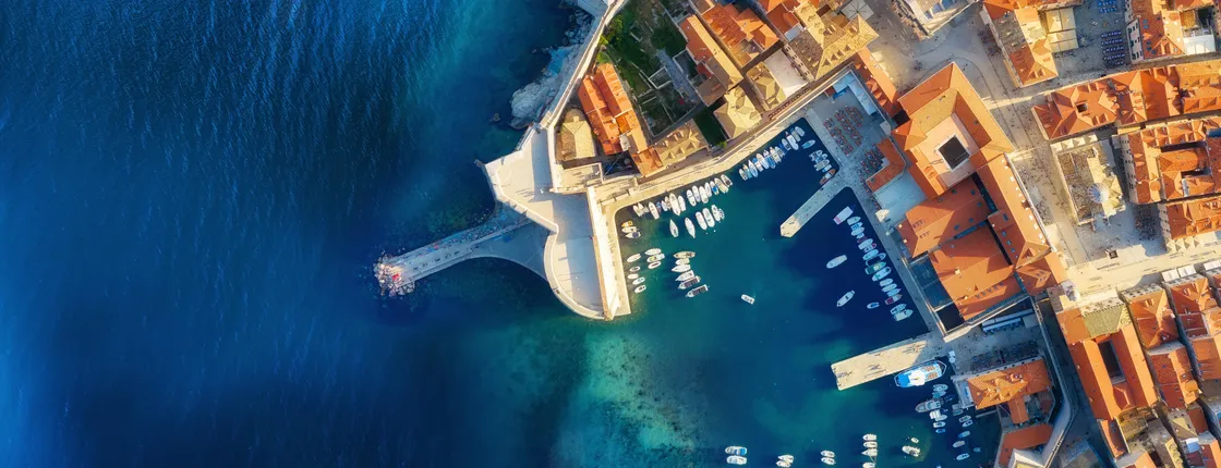 Old Town Dubrovnik tour with transport from Tivat