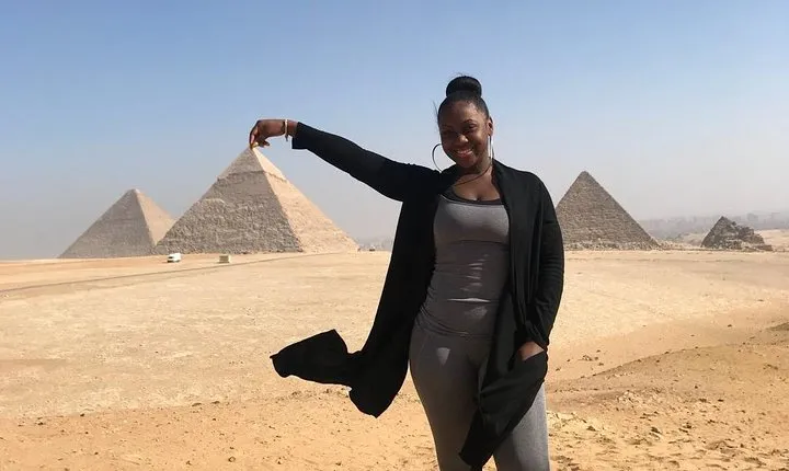 Private Guided Tour to Giza Pyramids, Sphinx and The Valley Temple