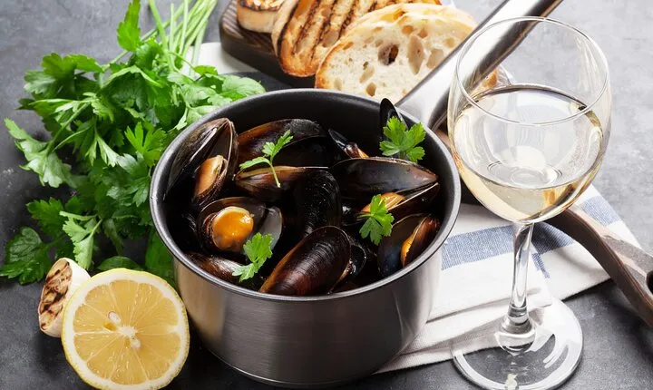 Bordeaux Culinary and Wine Tasting Tour