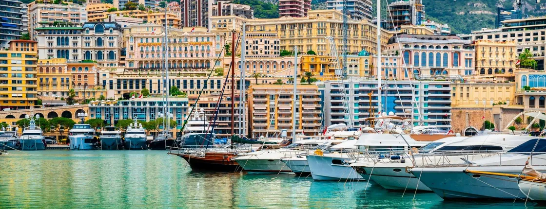 Guided private walking tour to Monaco and Monte-Carlo