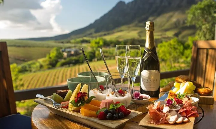Exclusive All Day Wine Tasting Experience in Cape Winelands