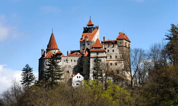 Experience the History of Bran Castle and Saxon Fortifications in Burzenland