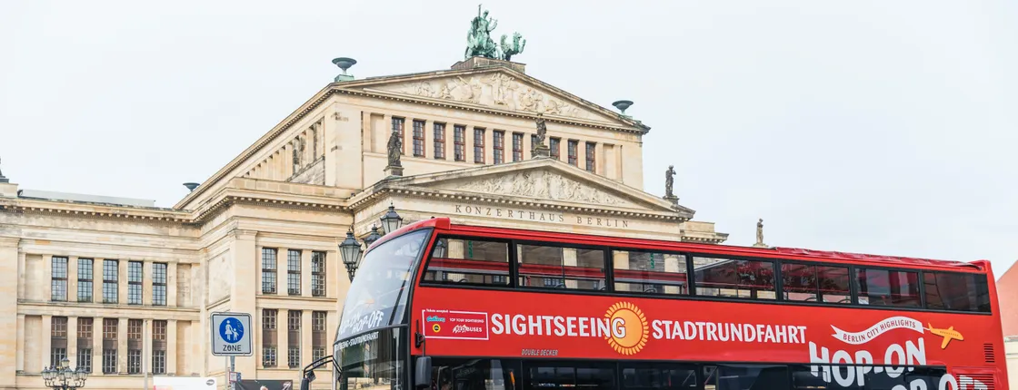 Berlin Red Sightseeing hop-on hop-off 24 or 48h bus