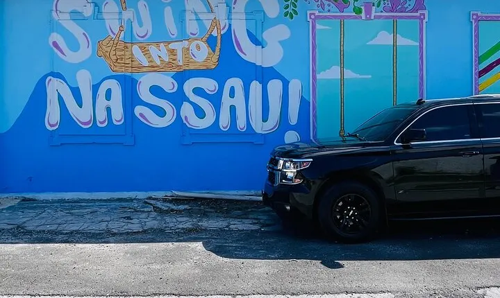 Bahamas Private Roundtrip Transportation
