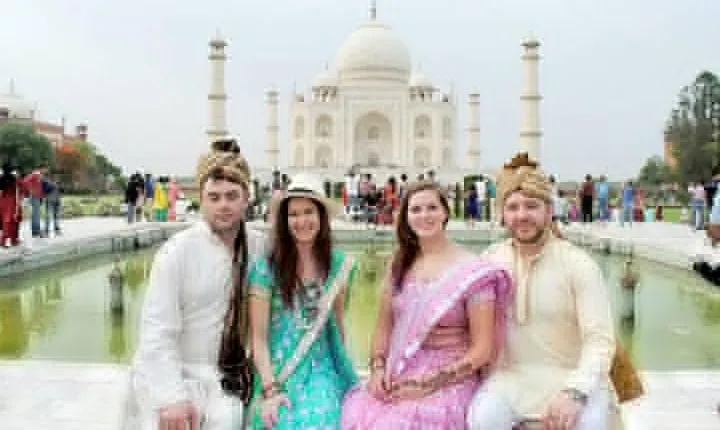 Private Tour: Agra Day Trip from Delhi with Taj Mahal Tour in Authentic Indian Dress