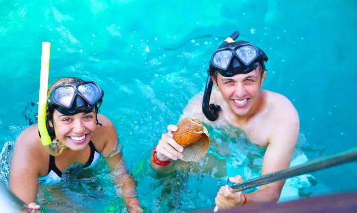 Split: Blue Lagoon, Hvar & 5 Islands Small Group Tour with Lunch