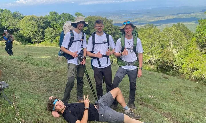 4 Day Budget Meru Trekking Momella Route