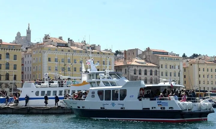 Marseille Driving and Walking- 4hour Private tour