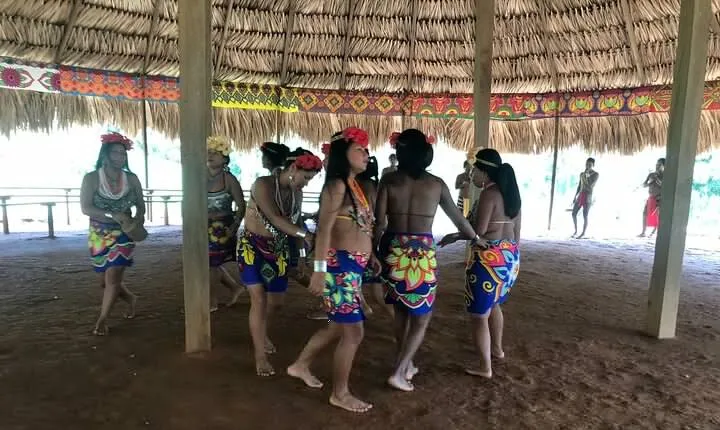 Tour Through The Embera Region