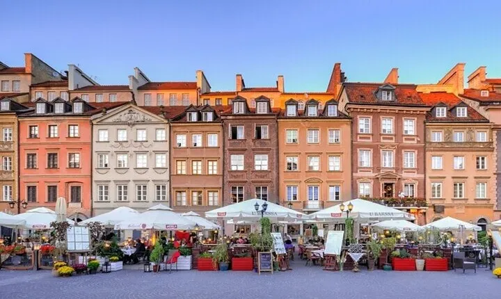 Warsaw : Must-See Walking Tour With A Guide