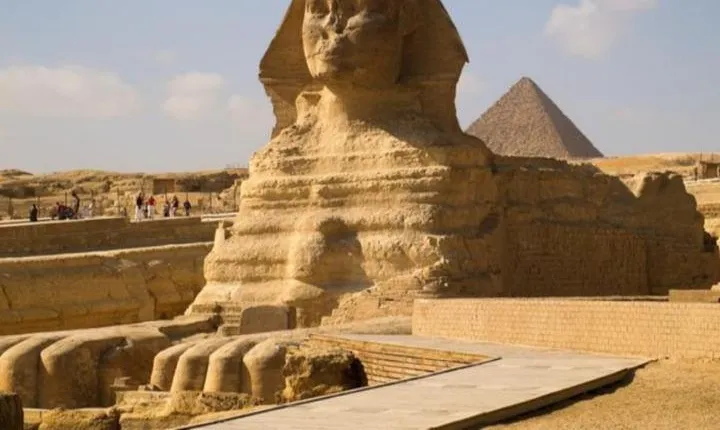 Cairo Day Tour from Dahab by Flight