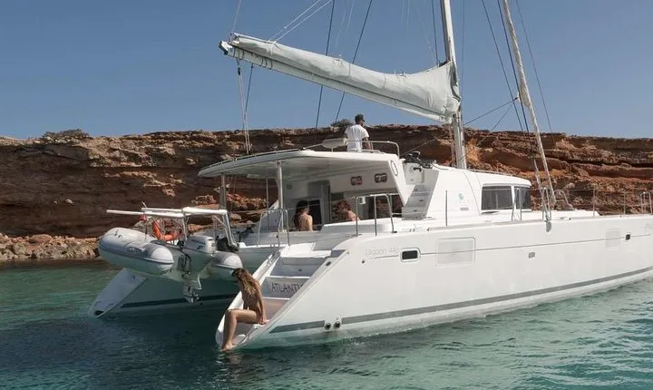 Luxury Catamaran Semi private cruise with meals & drinks and transportation.