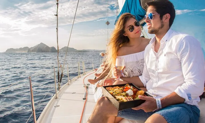 Romantic Sunset Sailing in Cabo