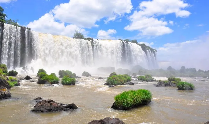 Brazilian Falls, Bird Park and Itaipu Dam from Foz do Iguaçu