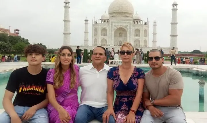 From Delhi - Taj Mahal Tour by Gatimaan Train with 5* Lunch