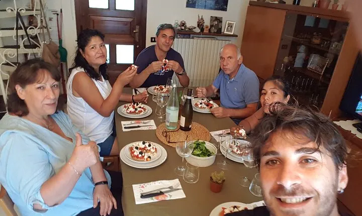 COOKING, EATING, LOVING - Lasagna cooking Class for everyone!