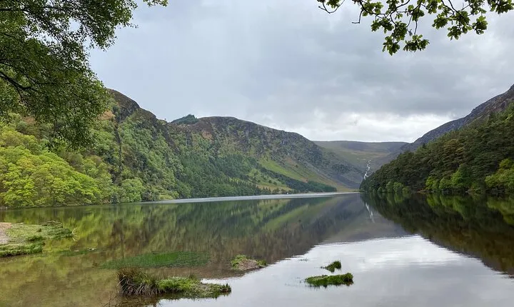 Day Tour from Dublin: Wicklow Mountains, Glendalough, Powerscourt
