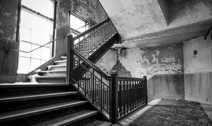 Ultimate Queen City is Haunted Tour