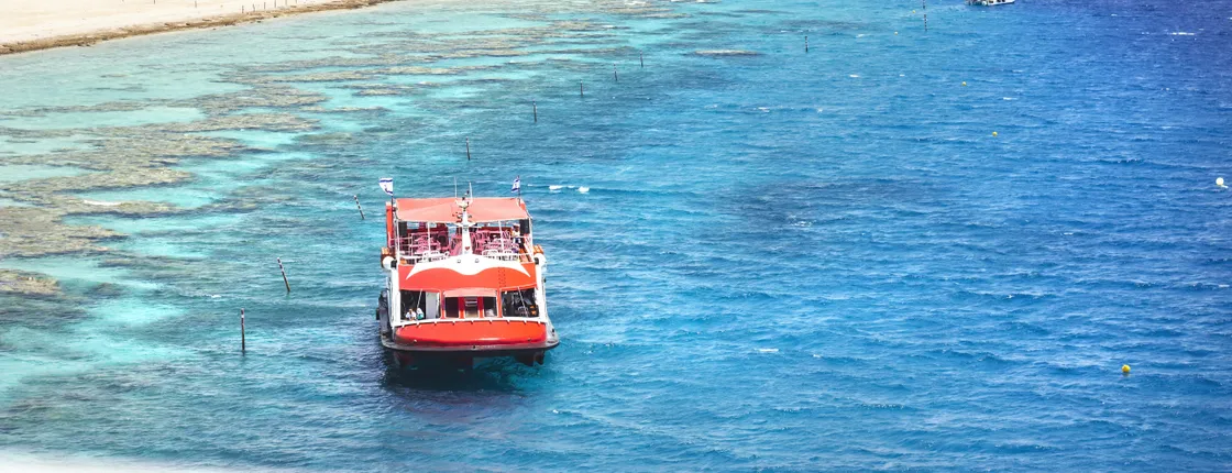 Two-hour glass-bottom boat tour in Eilat