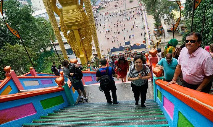 Private Half-Day Batu Caves and Cutural Tour in Kuala Lumpur
