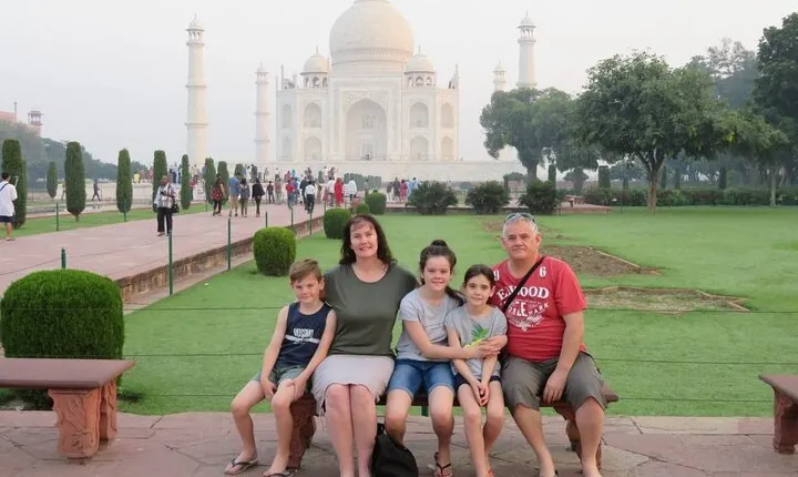 From Delhi: 2-Day Golden Triangle Tour to Agra and Jaipur