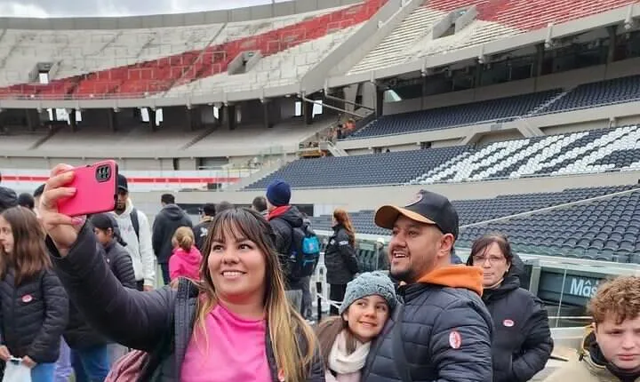 Buenos Aires Football Experience: Boca & River Stadium Tour