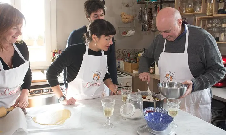 Cesarine: Home Cooking Class & Meal with a Local in Lake Garda