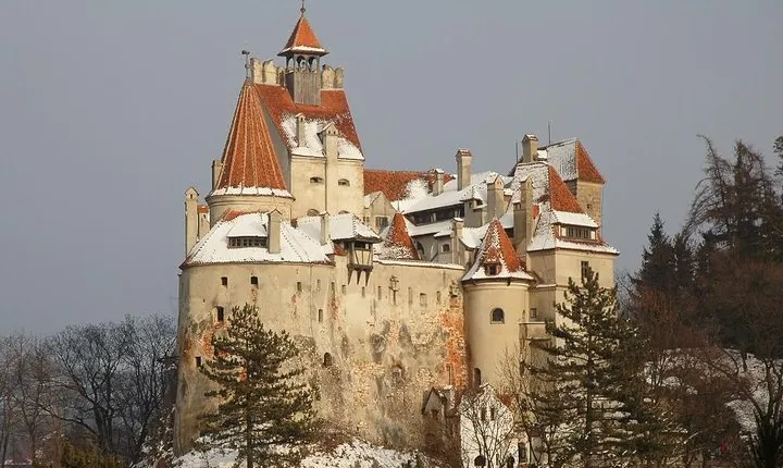 Bran and Rasnov Castles Tour from Brasov