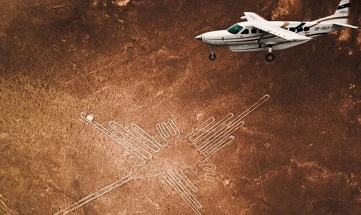 The Nazca Lines flight Tour & Huacachina Oasis - Private Trip 