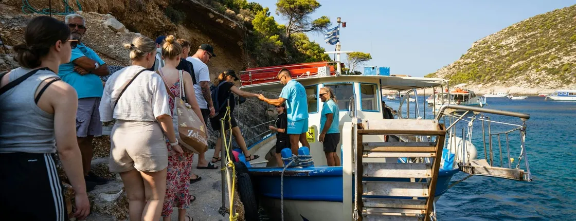 Boat tour to Zante’s Navagio Beach shipwreck
