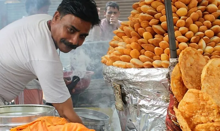 A savoury street food trail through Agra