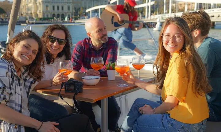 Sunset Catamaran: Small Group, Drinks, Snacks & Dinner Upgrade