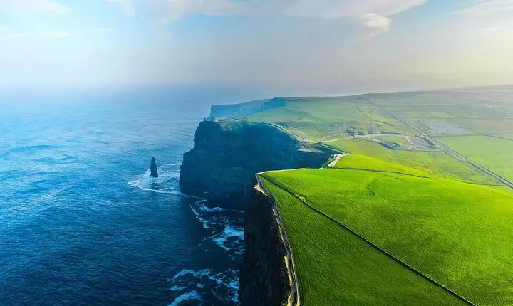 Cliffs of Moher Day Tour from Limerick: Including The Wild Altanic Way