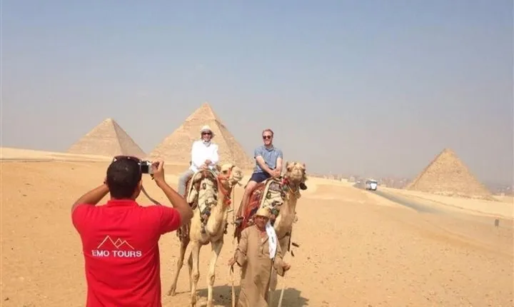 Day Tour To Giza Pyramids With Camel Ride And Egyptian Museum
