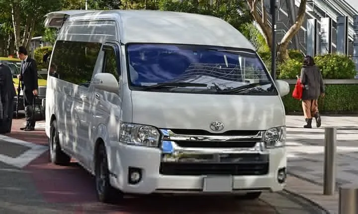 Private Transfer from Kobe Cruise Port to Kobe Airport (UKB)