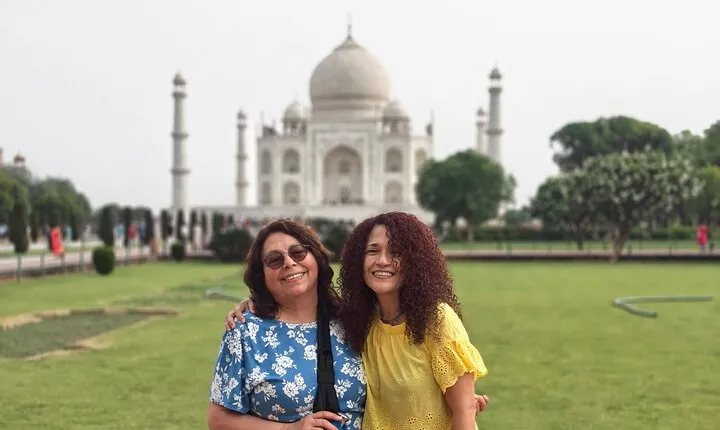 Sunrise Taj Mahal & Agra Fort Private Tour From Delhi