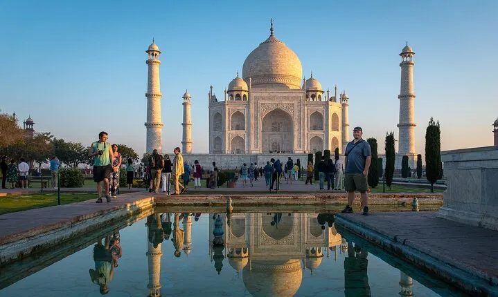 Sunrise Taj Mahal Tour From Delhi