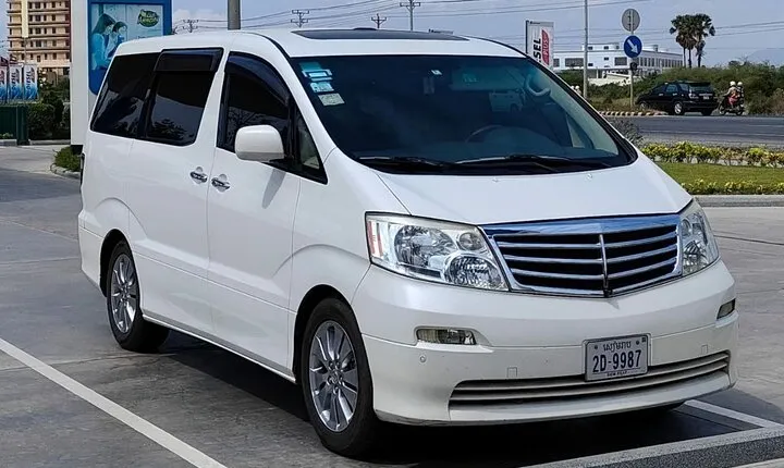 Private Transfer from Phnom Penh to Siem Reap by VIP Alphard 2005