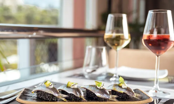 Athens: Greek Wines Tasting with Sommelier and Acropolis Views
