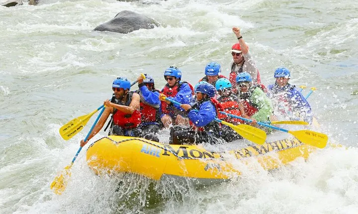 Yellowstone River 8-Mile Paradise Raft Trip