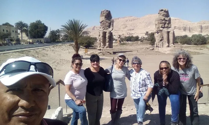 Amazing Luxor East and West Bank Guided Tour with Lunch From Luxor Airport/Hotel