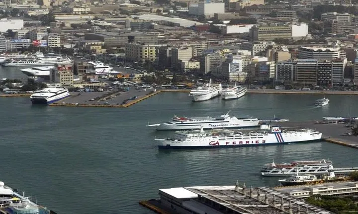 Pireaus Port to Athens Airport Private Transfer