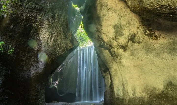 8-Hour Tour in East Bali with Multilingual Guide