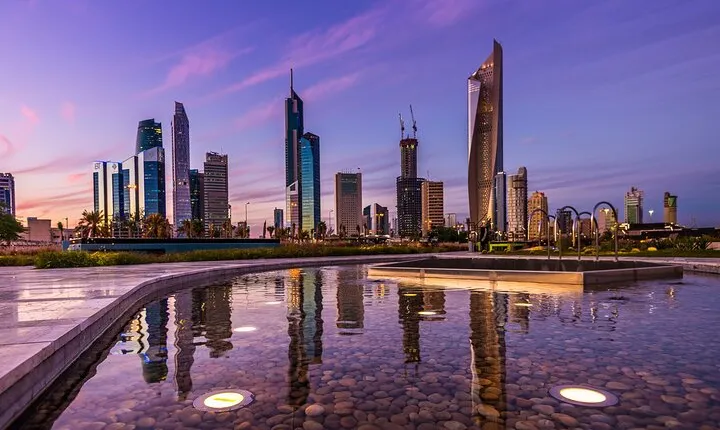Full day Kuwait City & Desert Private Tour with pickup & dropoff