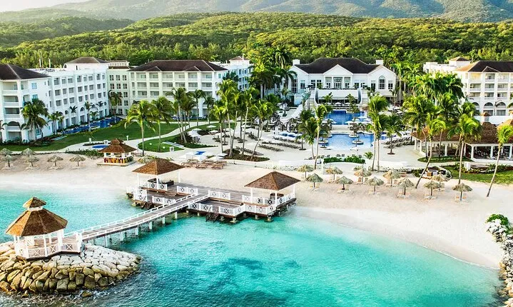 Private Airport Transfers to Hyatt Zilara & Ziva