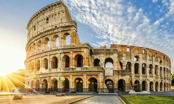 Rome: Guided Group Tour of Colosseum, Roman Forum & Palatine Hill